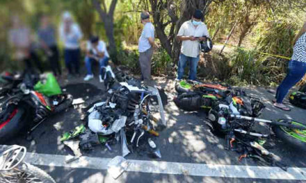 Dos muertos en accidente de caravana en El Salvador