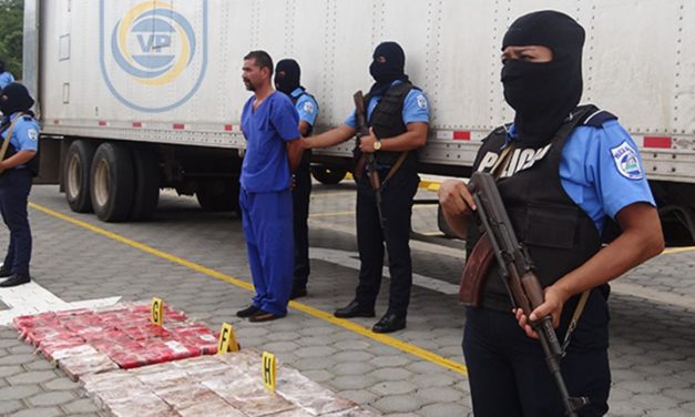 Incautan en Nicaragua más de 100 kilos de cocaína