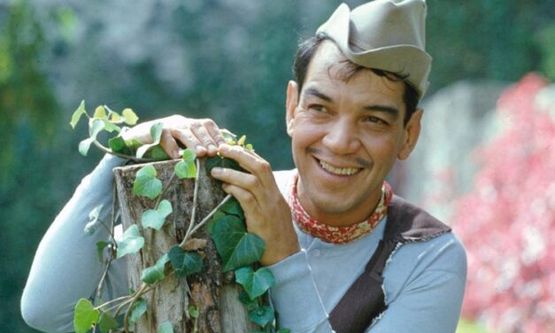 Esta es la enorme mansión de Cantinflas que está en venta por más de tres millones de dólares