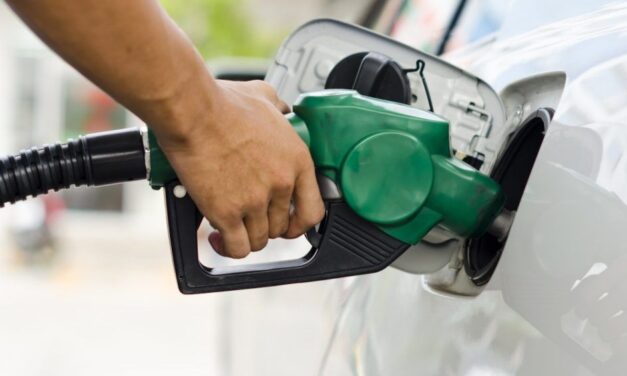 Gasolina sigue en aumento  de precios en El Salvador